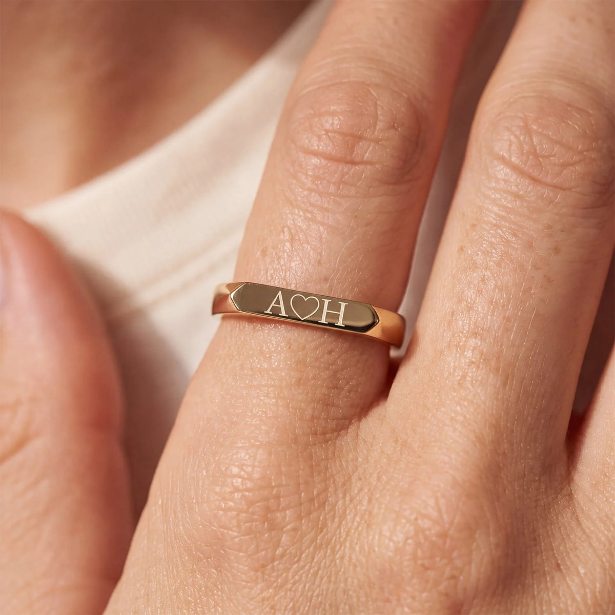Bague Barre Gravée Personnalisée